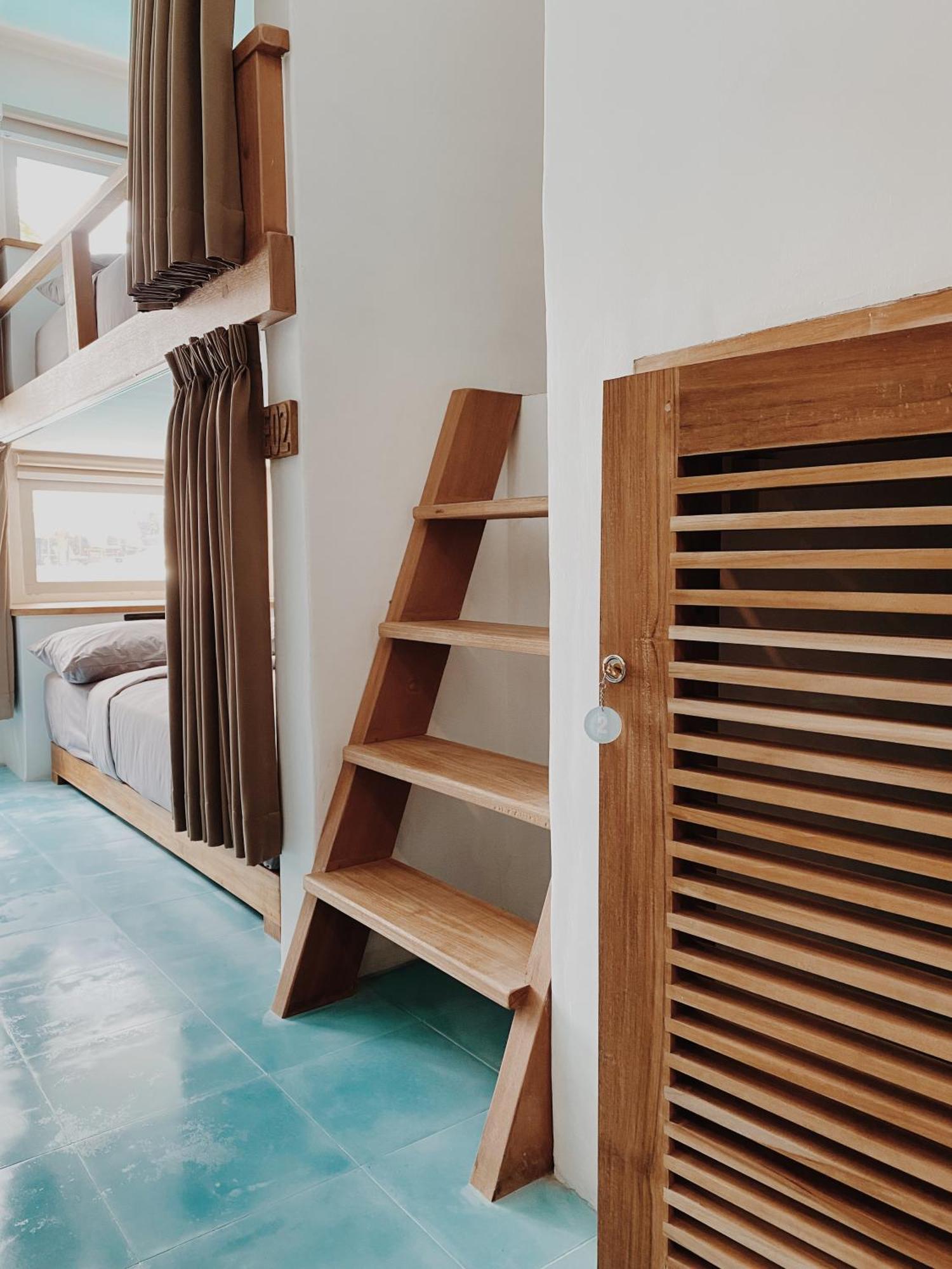 Kos One Hostel Canggu  Ngoại thất bức ảnh