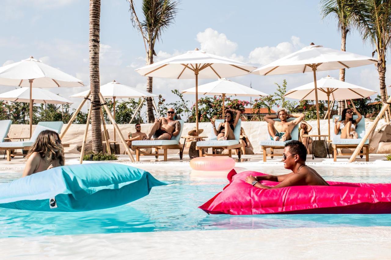 Kos One Hostel Canggu  Ngoại thất bức ảnh
